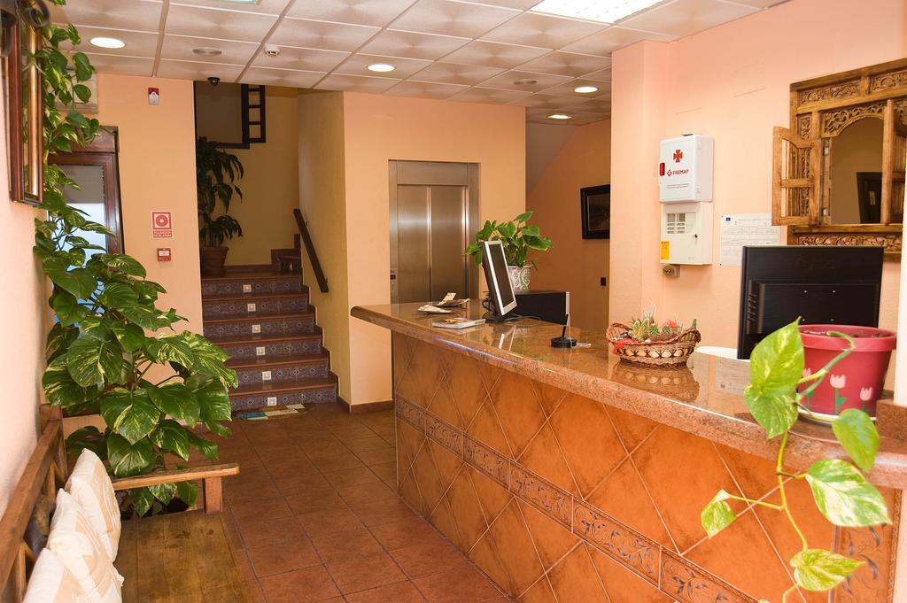 Hotel Rural "Victoria" Humanes Zewnętrze zdjęcie